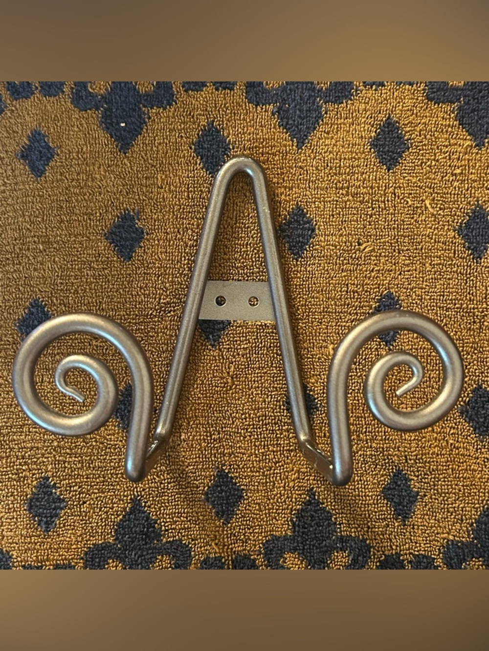 Vintage Metal Stand Handmade Plate Art Bowl Book Display Rack